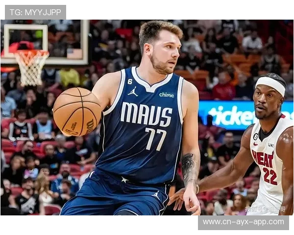 东契奇连续运球，达拉斯独行侠拖慢对手节奏